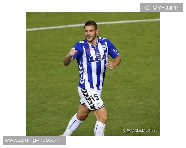 卡塔尔足球球星亲临现场引爆全场热情助力赛事氛围高涨 卡塔尔足球球星亲临现场引爆全场热情助力赛事氛围高涨