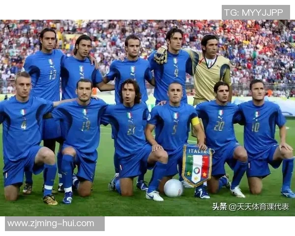 意大利足球奇葩球星们的另类风采与场外趣事揭秘 意大利足球奇葩球星们的另类风采与场外趣事揭秘